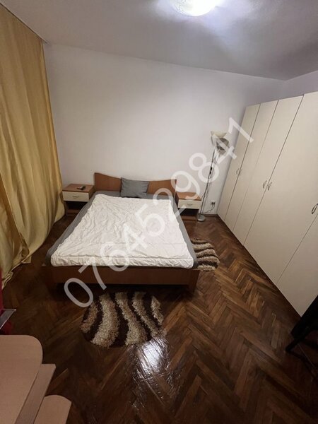 Floreasca, str. Ghita Padureanu, la 1.5km metrou Aurel Vlaicu, loc parcare